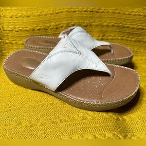 Women’s Leather Dr Scholl’s Sandals 7